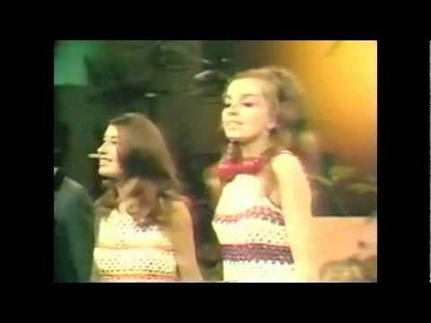 Sergio Mendes &amp; Brasil &#039;66 - &quot;Mas Que Nada&quot;